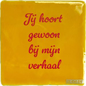 keramieken tegeltje met tekst Isl of Eye