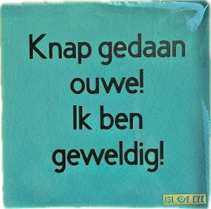 keramieken tegeltje met tekst Isl of Eye